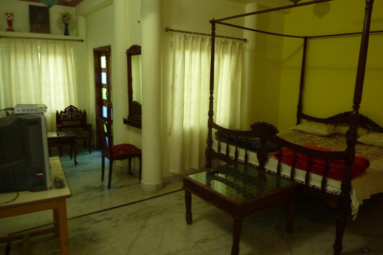 Aroma Hotel Pushkar Exterior photo